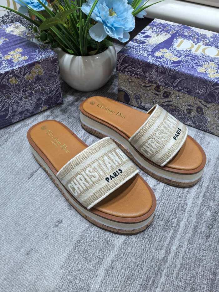 Women flat slipper shoes,  size 35-42, SS50-108-111