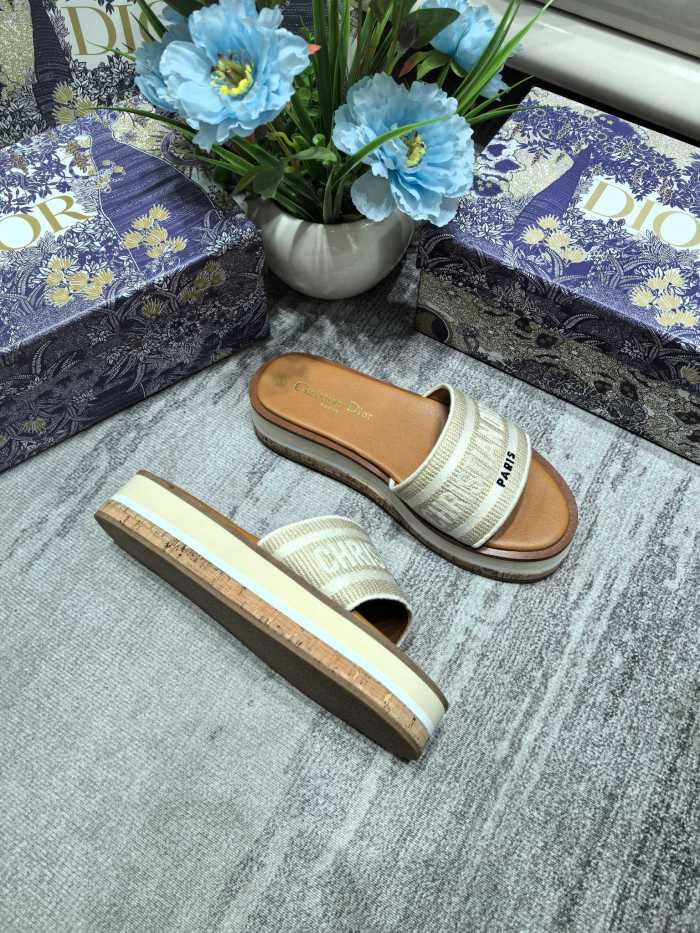 Women flat slipper shoes,  size 35-42, SS50-108-111
