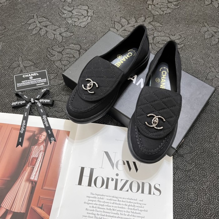Women flat shoes, size 35-40, SS60-298-302