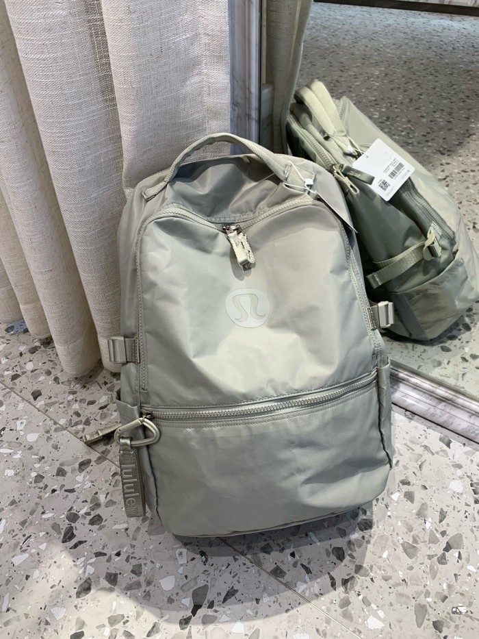 Nylon waterproof backpack bag  ,size 29x18x42cm,no box,  B50-8-13