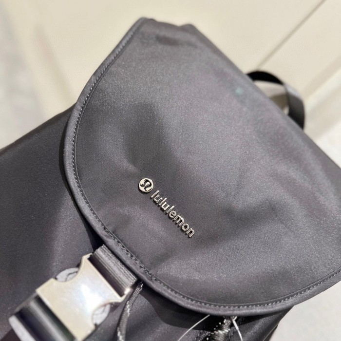Drawstring backpack bag  ,size 30x12x30cm,no box,  B50-7