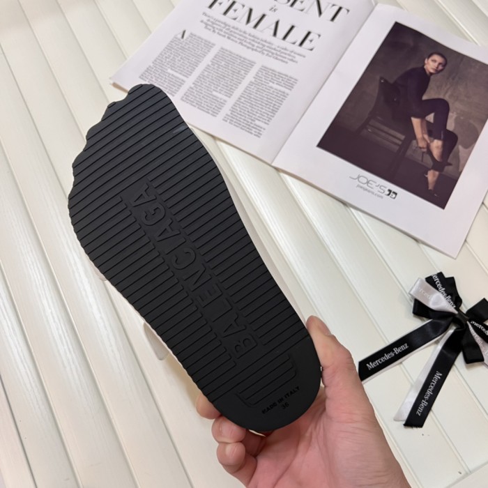 Women flat slipper shoes, size 35-40, SS60-303-306