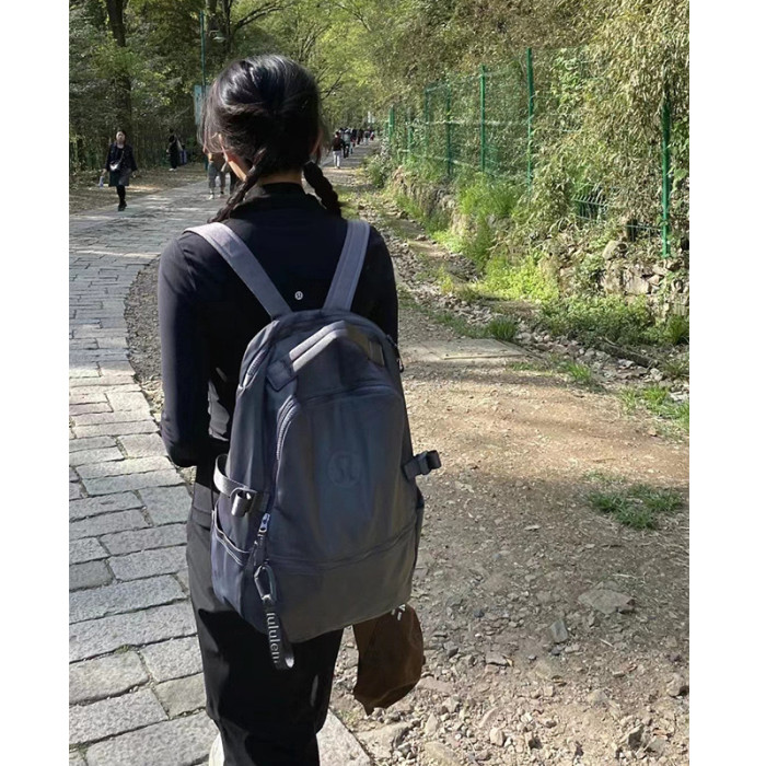 Nylon waterproof backpack bag  ,size 29x18x42cm,no box,  B50-8-13