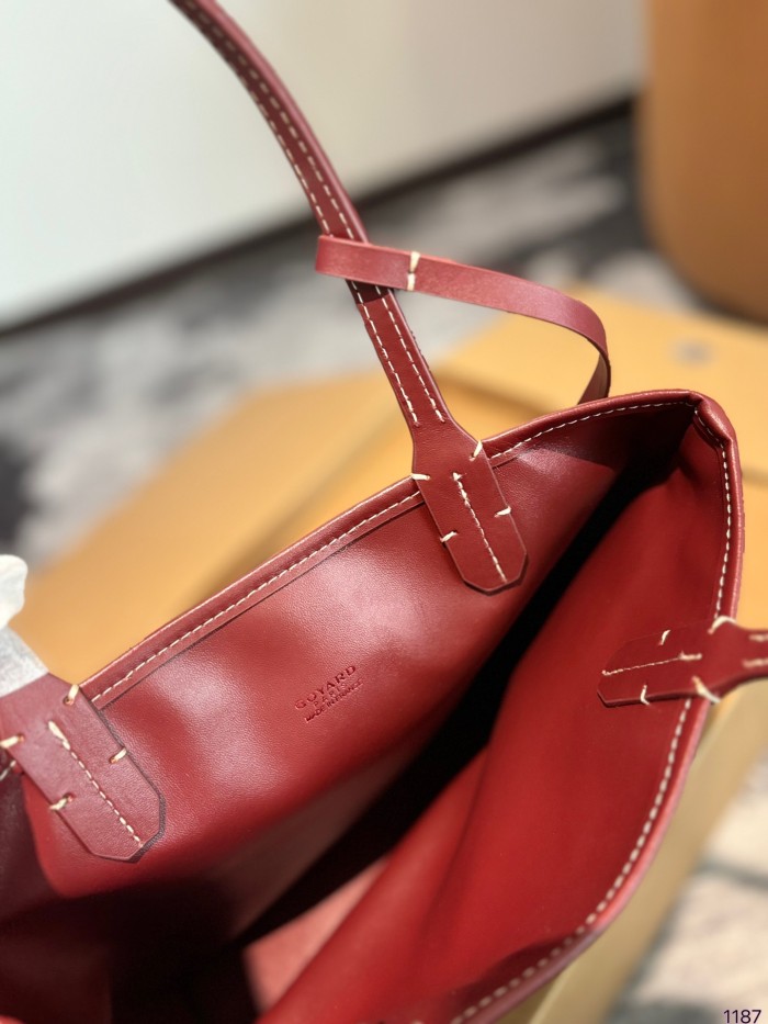 Split leather bag ,3A ,size 20X19cm,no box,  B68-66-68