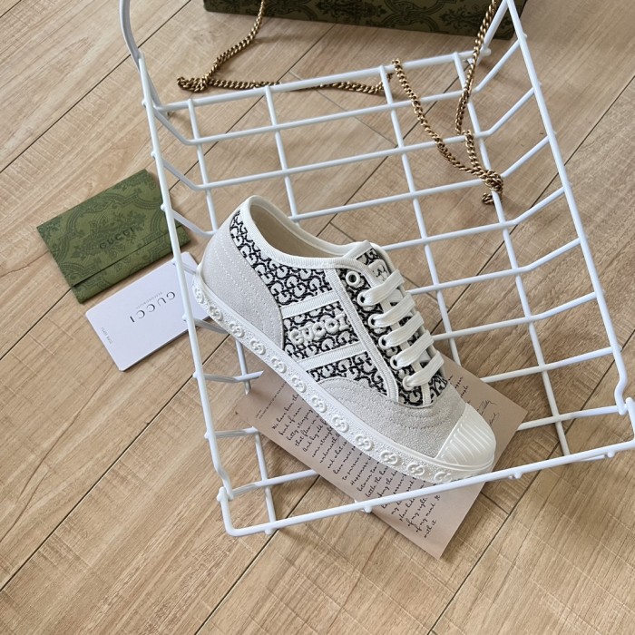 Women runner sneaker shoes, size 35-40, SS60-362-373