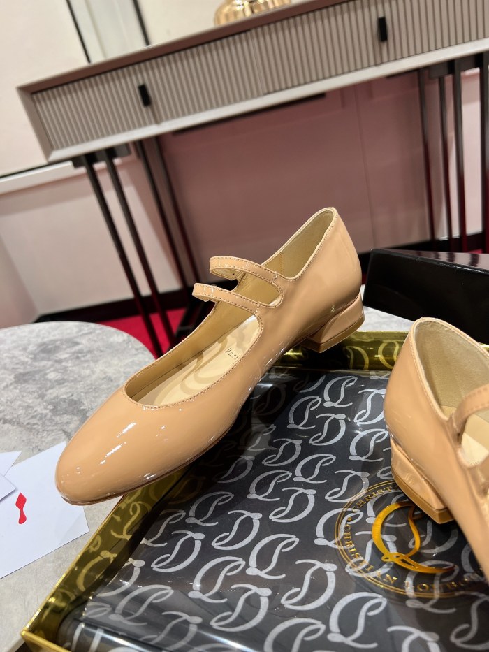 Women flat shoes, size 35-42, SS70-13
