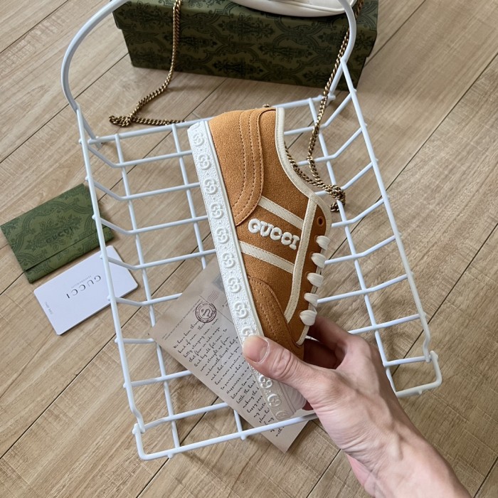 Women runner sneaker shoes, size 35-40, SS60-362-373