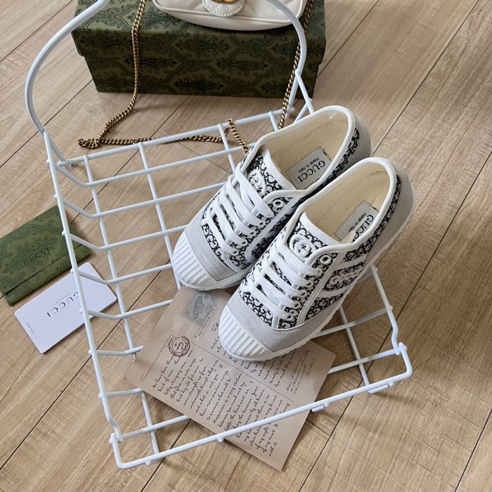 Women runner sneaker shoes, size 35-40, SS60-362-373