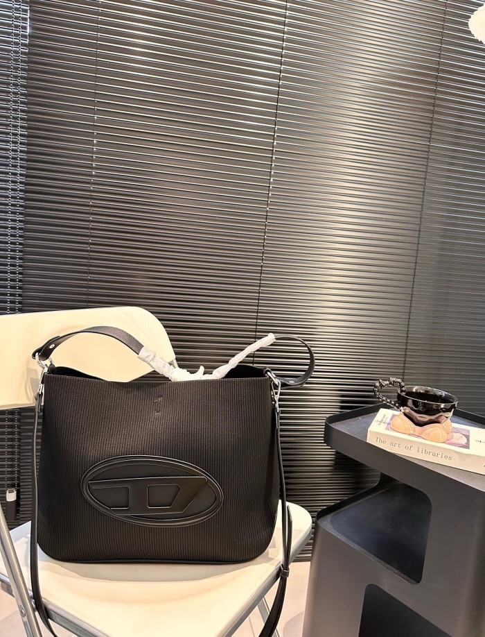 Canvas split leather bag ,3A ,size 41x28cm,no box,  B68-65