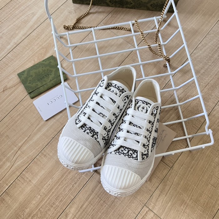 Women runner sneaker shoes, size 35-40, SS60-362-373