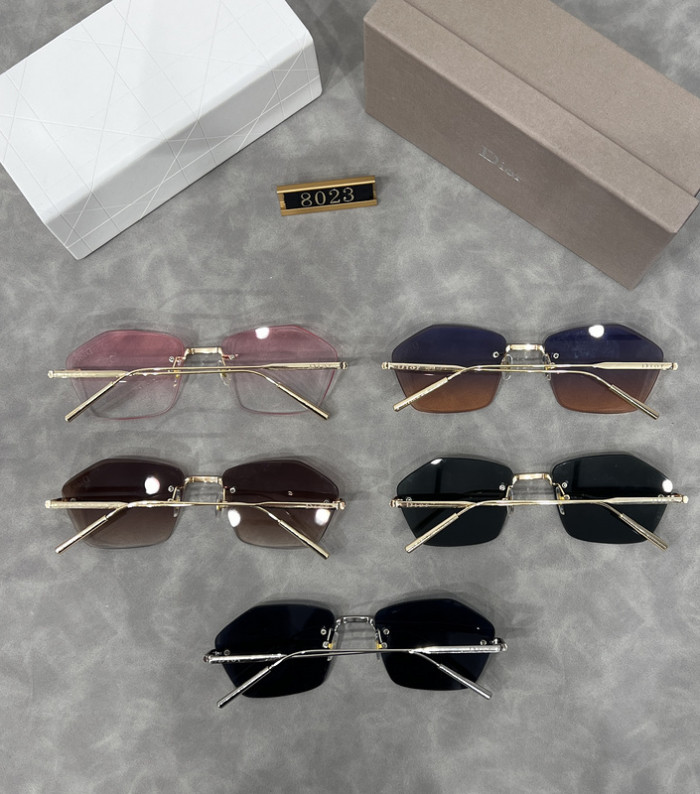 Blue light blocking sunglasses with the box and case ,G25-930-934