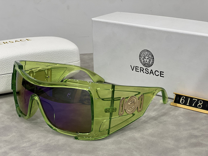 Blue light blocking sunglasses with the box and case ,G25-946-953