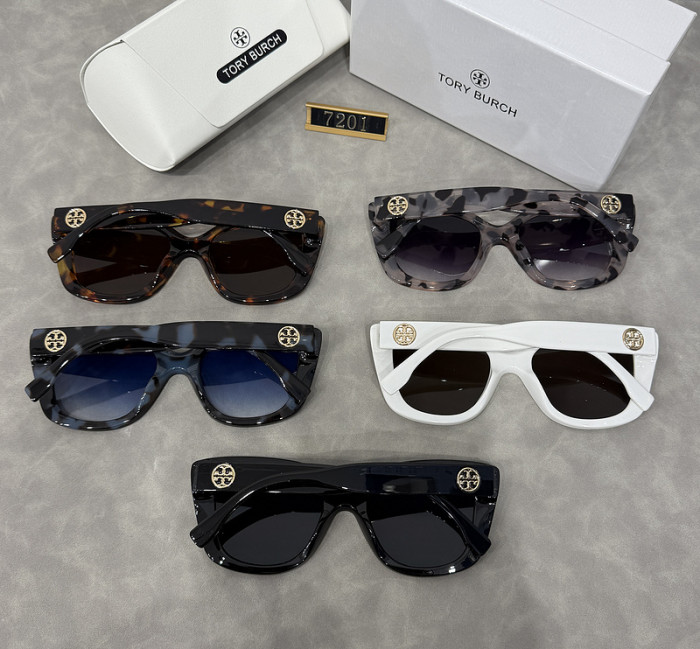 Blue light blocking sunglasses with the box and case ,G25-985-989