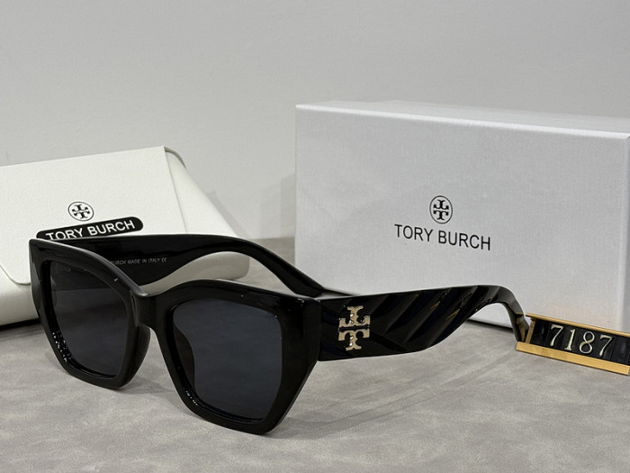 Blue light blocking sunglasses with the box and case ,G25-979-984