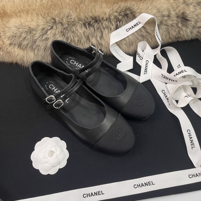 Women flat shoes, size 35-40, SS50-68-70
