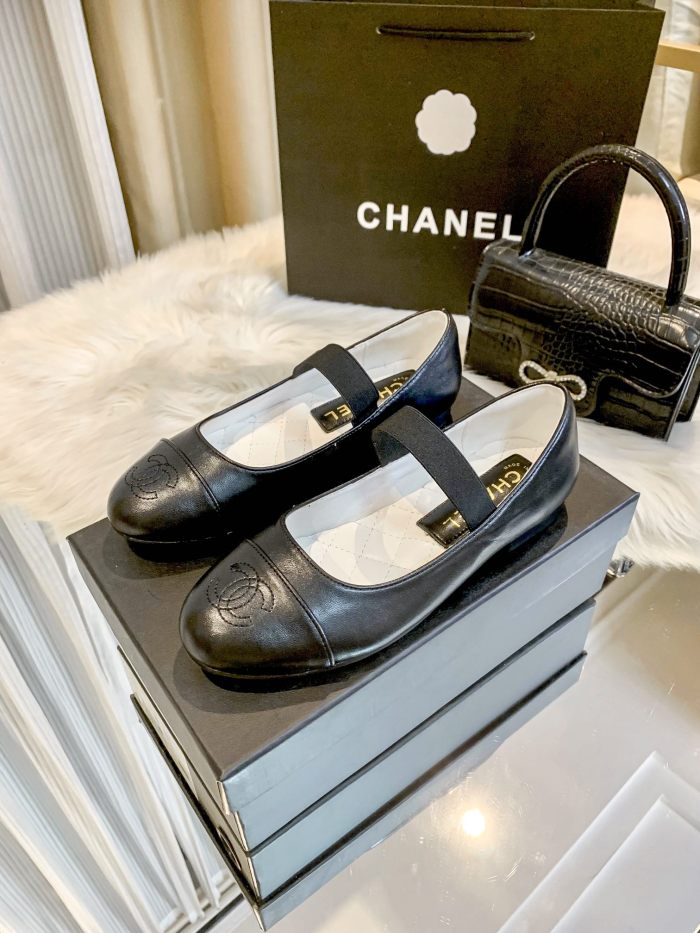 Women flat shoes, size 35-40, SS50-71-72