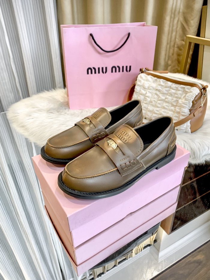Women flat shoes, size 35-40, SS60-138-139