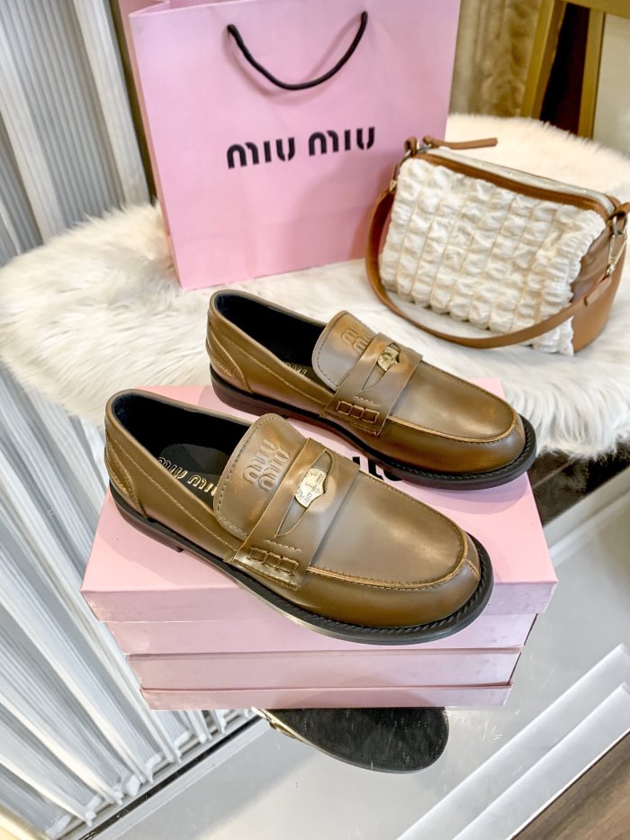 Women flat shoes, size 35-40, SS60-138-139