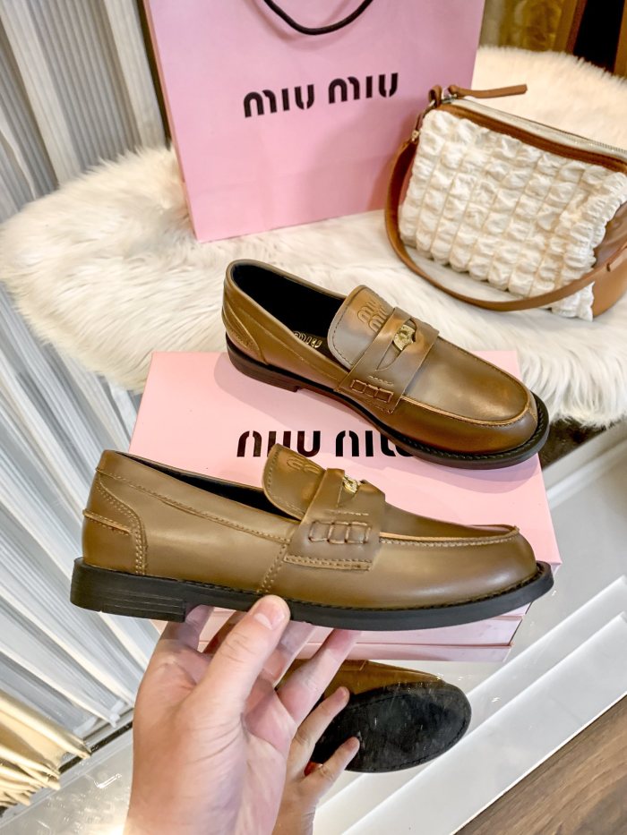 Women flat shoes, size 35-40, SS60-138-139
