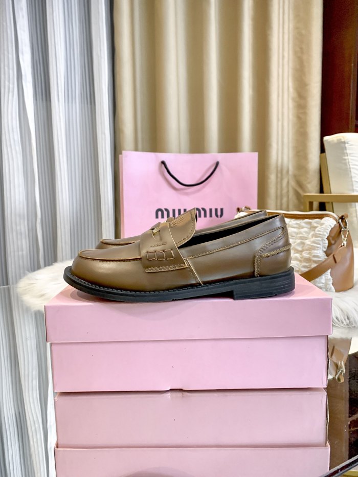 Women flat shoes, size 35-40, SS60-138-139