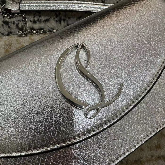 5A, real lether,  cross shoulder bag , size 22x12x5.5cm, no box. B80-12