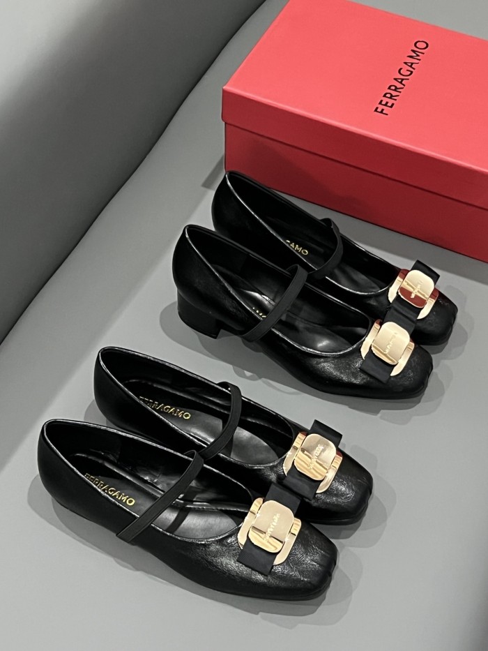 Women's casual shoes, size 35-40, SS50-125-132