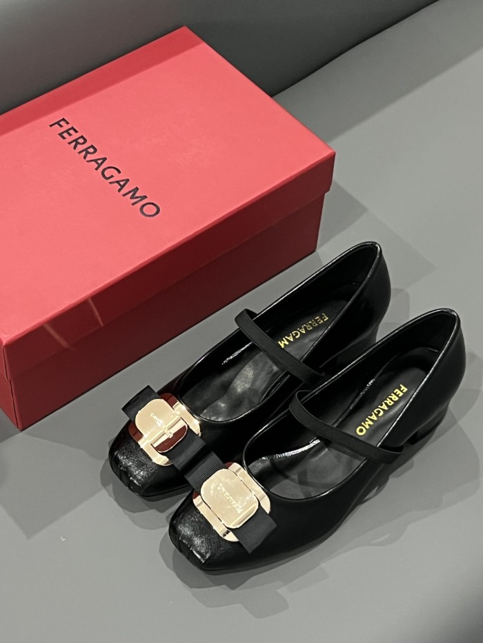 Women's casual shoes, size 35-40, SS50-125-132