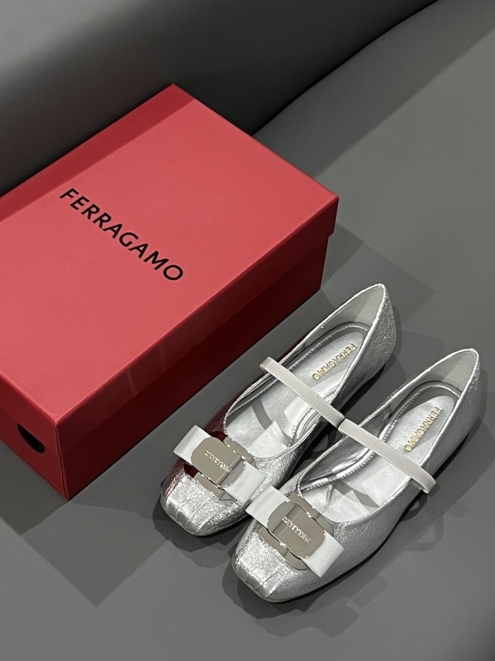 Women's casual shoes, size 35-40, SS50-125-132