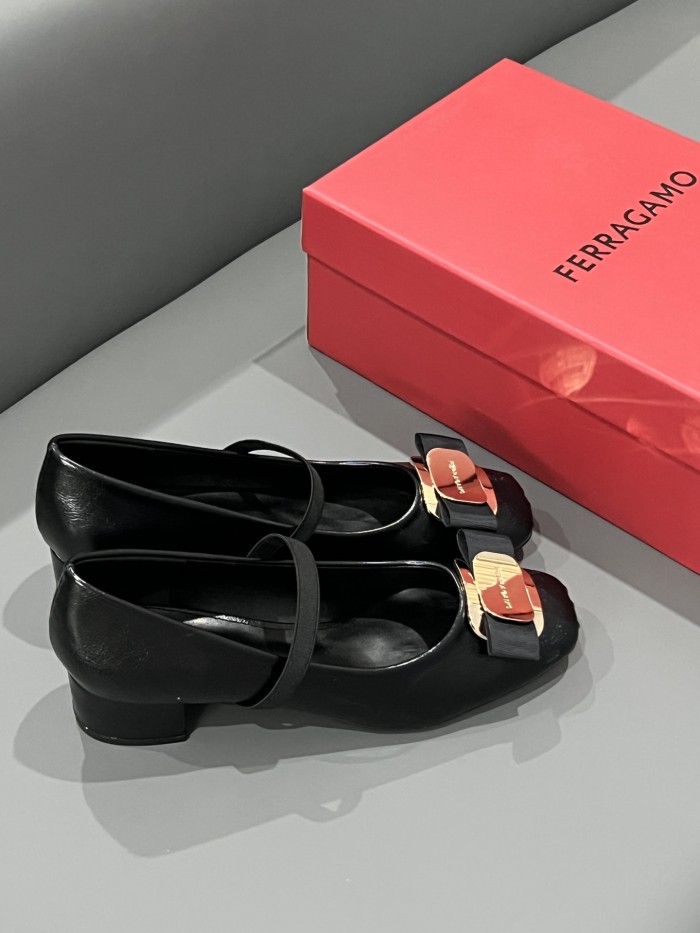 Women's casual shoes, size 35-40, SS50-125-132