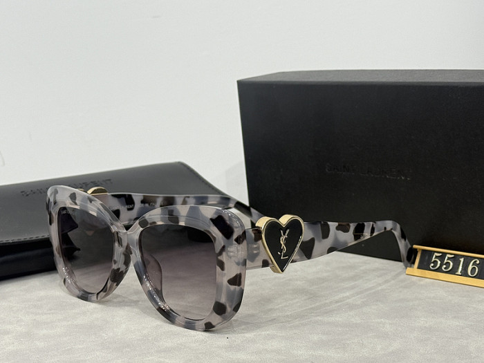 Blue light blocking sunglasses with the box and case ,G25-1032-1037