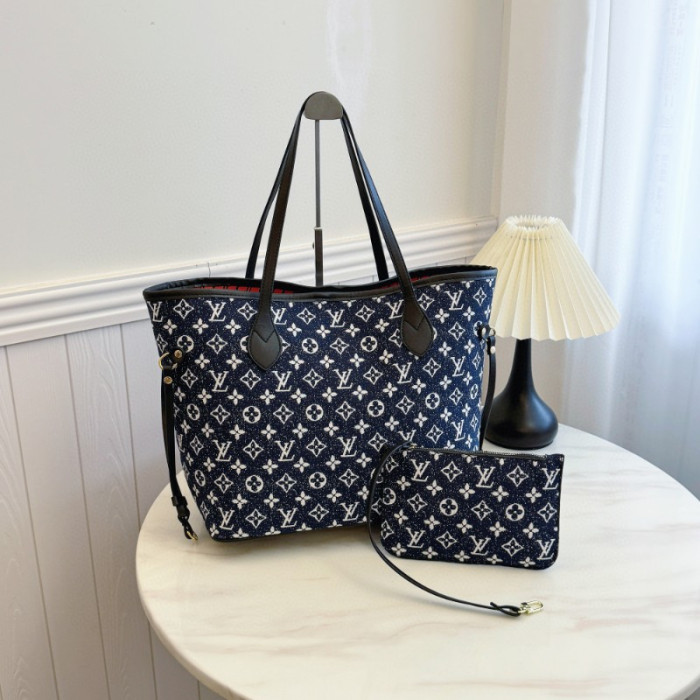 PU leather bag ,budget , size 46x30x18cm,no box,  B35-170-174