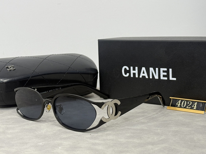 Blue light blocking sunglasses with the box and case ,G25-1026-1031