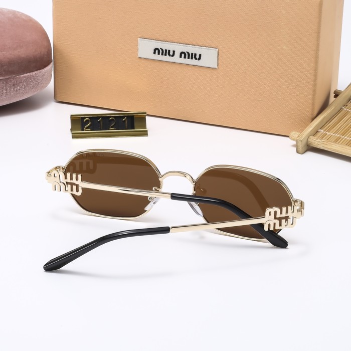 Blue light blocking sunglasses with the box and case ,G25-1157-1161