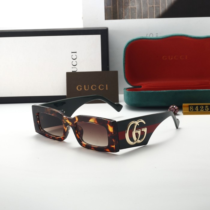 Blue light blocking sunglasses with the box and case ,G25-1094-1098