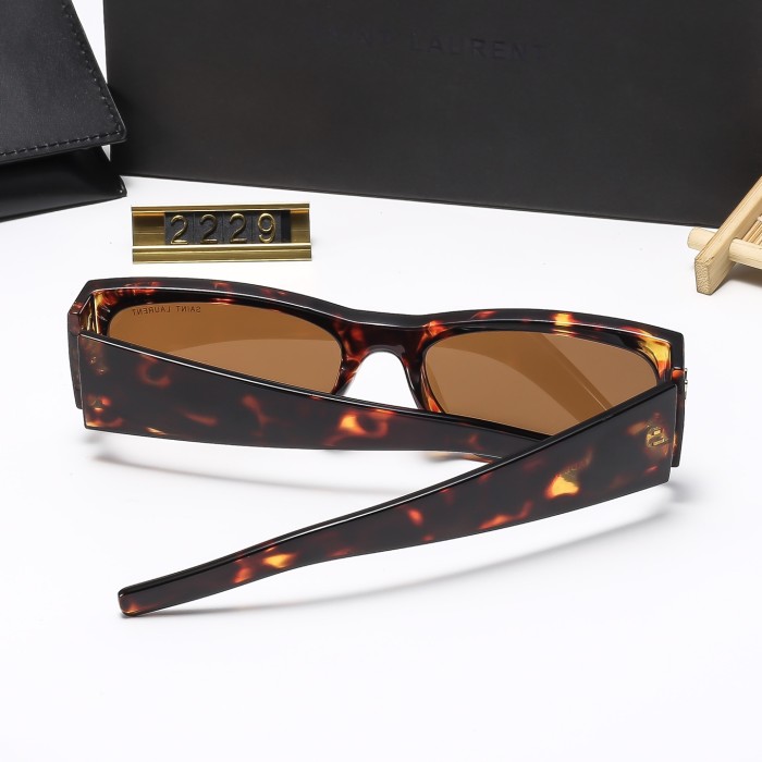 Blue light blocking sunglasses with the box and case ,G25-1039-1044