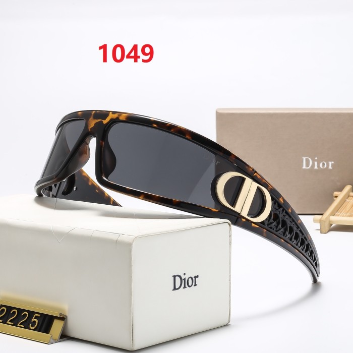 Blue light blocking sunglasses with the box and case ,G25-1045-1050