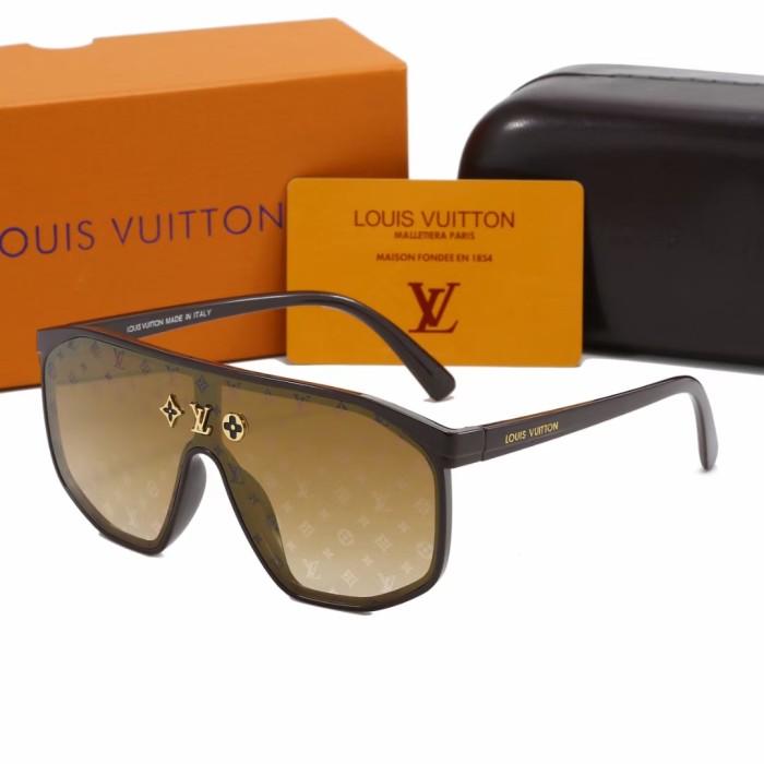 Blue light blocking sunglasses with the box and case ,G25-1083-1088