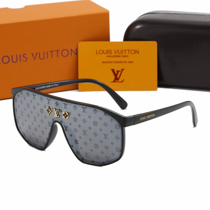 Blue light blocking sunglasses with the box and case ,G25-1083-1088