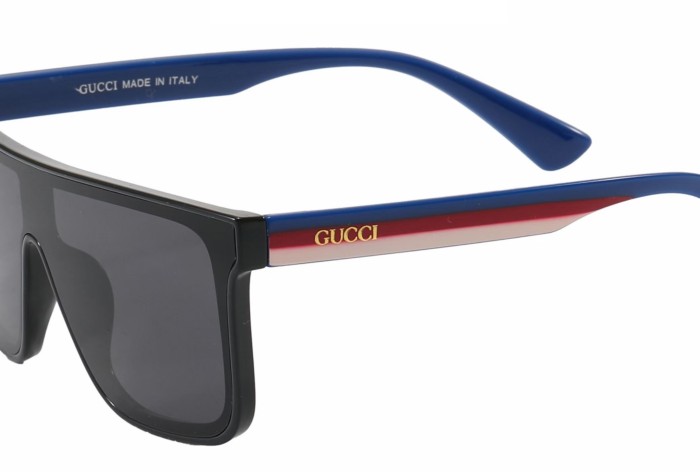Blue light blocking sunglasses with the box and case ,G25-1077-1082