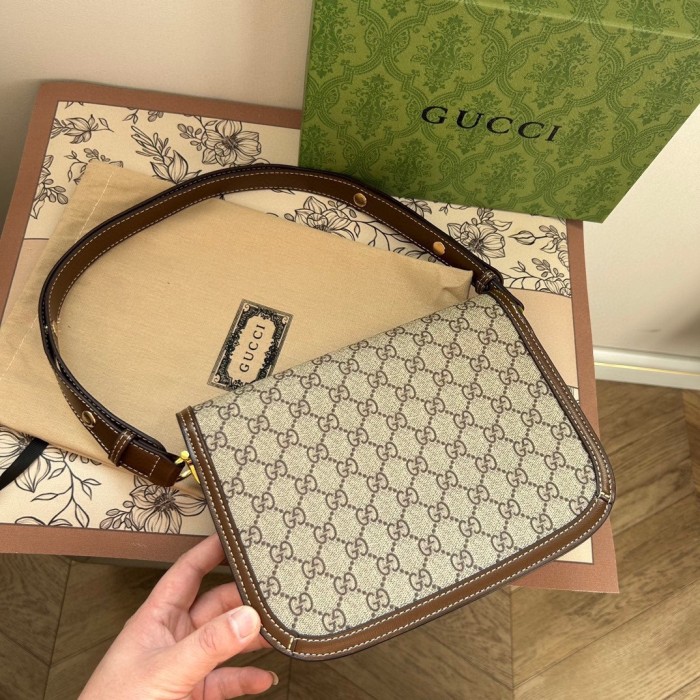 Split leather bag ,3A , size 25x18cm,no box,  B68-70