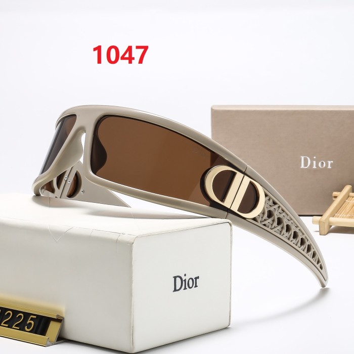 Blue light blocking sunglasses with the box and case ,G25-1045-1050