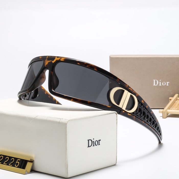 Blue light blocking sunglasses with the box and case ,G25-1045-1050