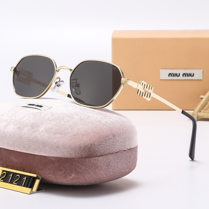 Blue light blocking sunglasses with the box and case ,G25-1157-1161