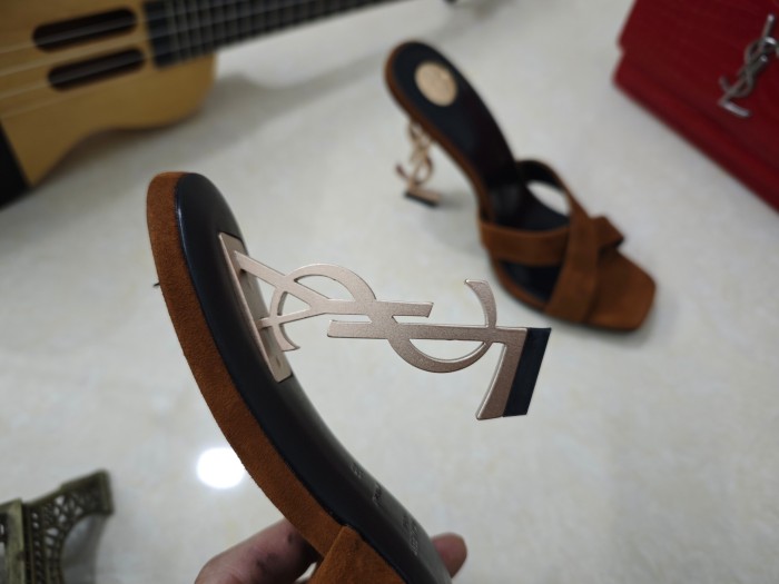 Women's heel shoes,size 34-42, SS70-76