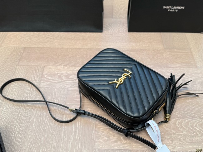 Split leather bag ,3A , size 22x15cm,no box, B68-83