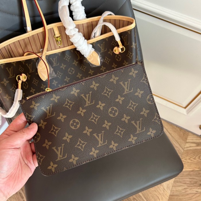 Split leather bag ,3A , size 32x28cm,no box,  B68-73
