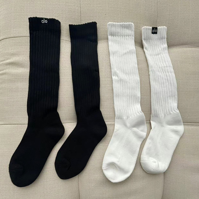 Cotton sport socks: black + white, 2 pairs.free size,CL10-33
