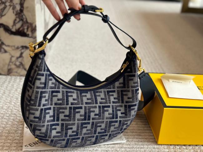 Canvas split leather bag ,4A ,size 26cm,no box, B88-110