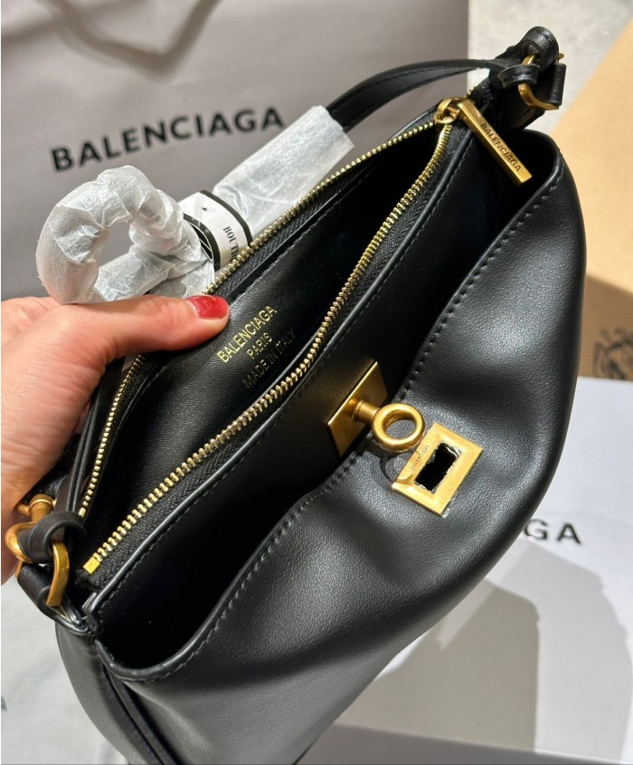 Split leather bag ,4A ,size 23x14cm,no box,  B88-112-113