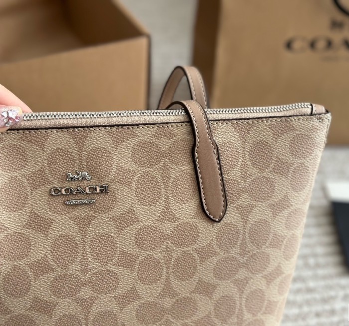 Split leather bag ,3A ,size 25x22cm,no box,  B75-151-156